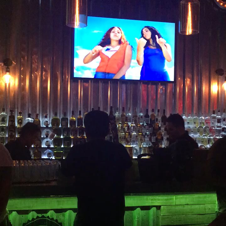 Abolengo - Bailoteo jajajajjaa - Bars Near Me - Playa del Carmen, ROO