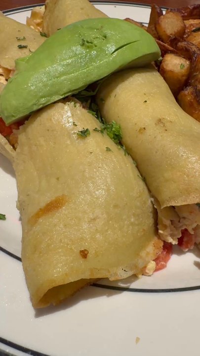 Mimi's Cafe - American Near Me - Victorville, California
