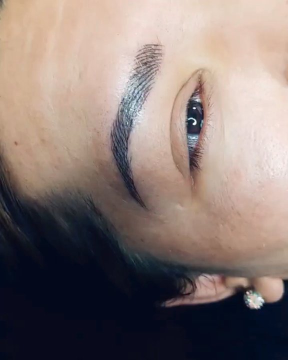 LuxBrows - Permanent Makeup Near Me - Grayslake, Illinois