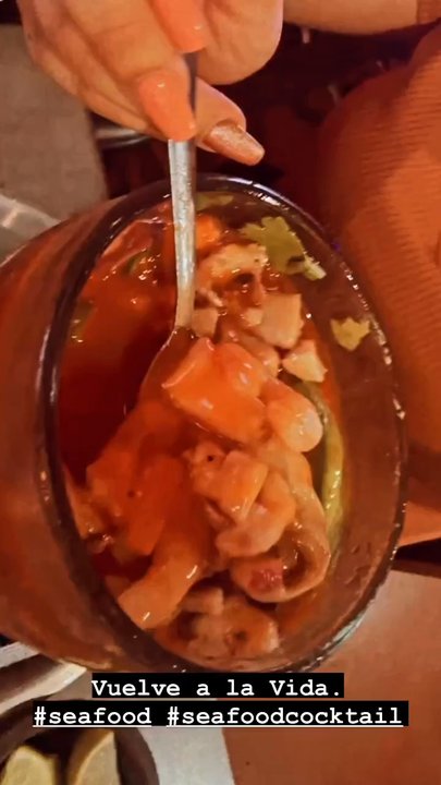 La Sirena Mexican Seafood & Bar  - Bars Near Me - Arlington, Texas