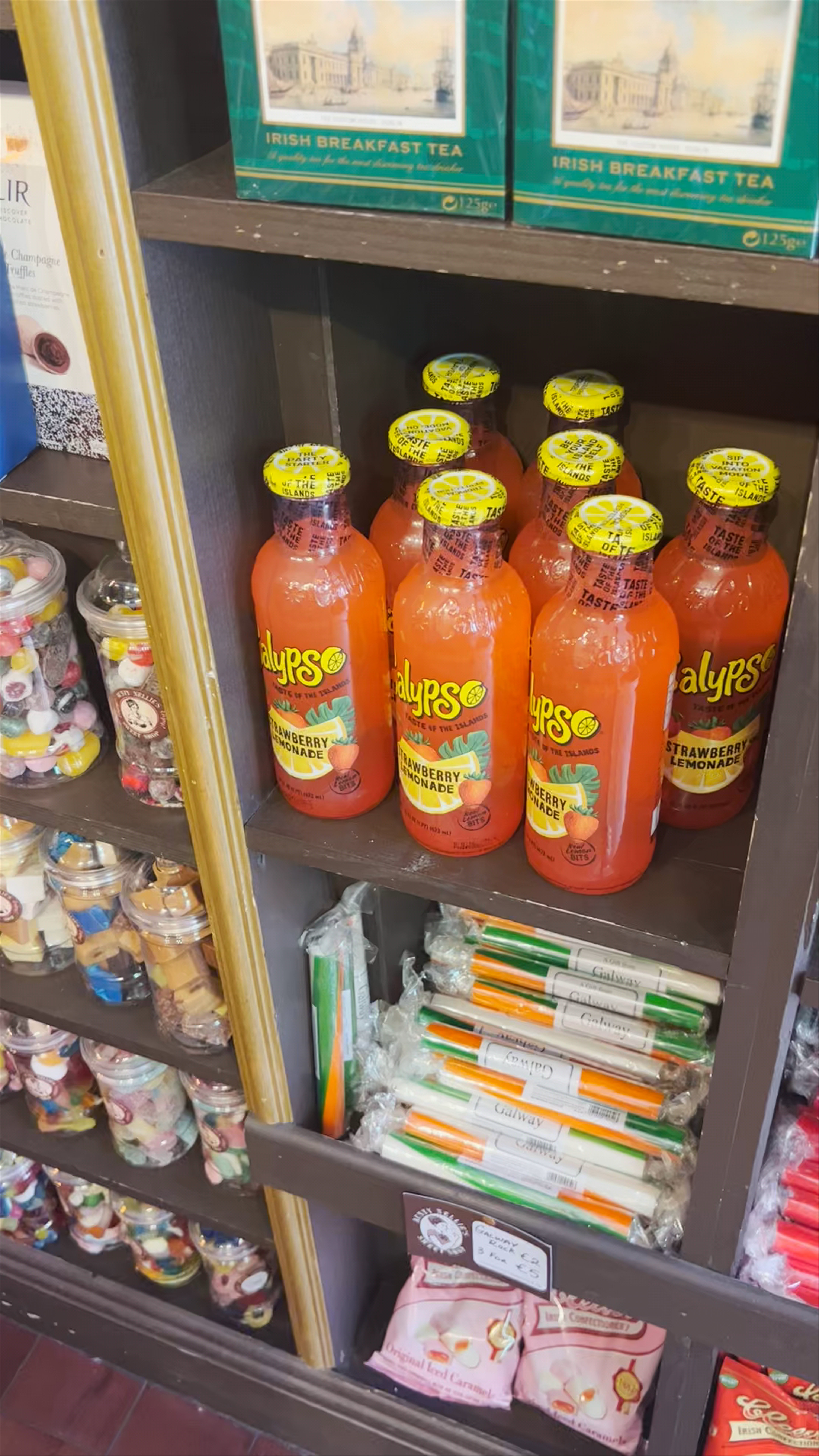 Aunty Nellies Sweet Shop: Nostalgic Candy Bliss in Galway