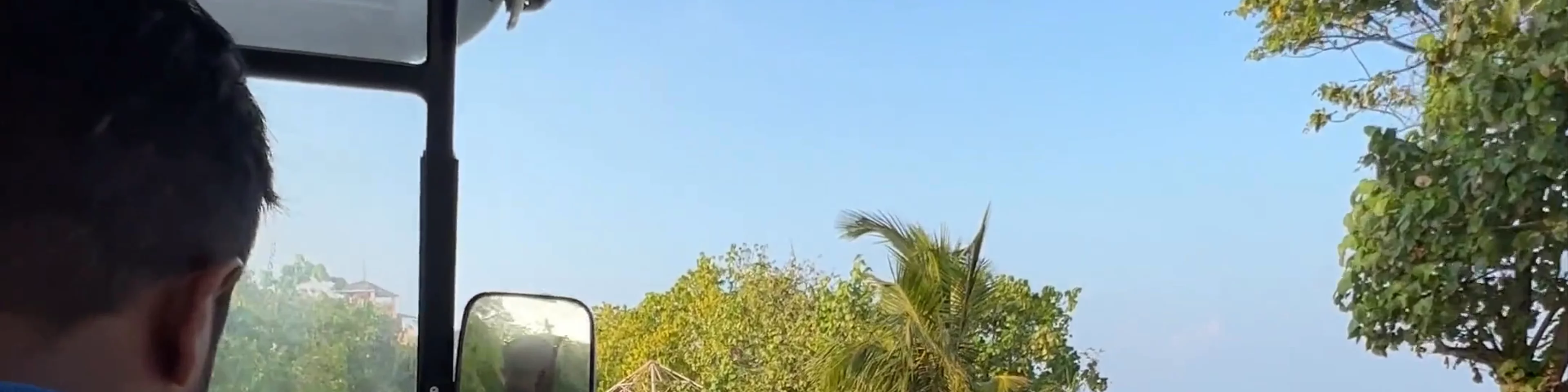 Rashu Hiyaa Hotel