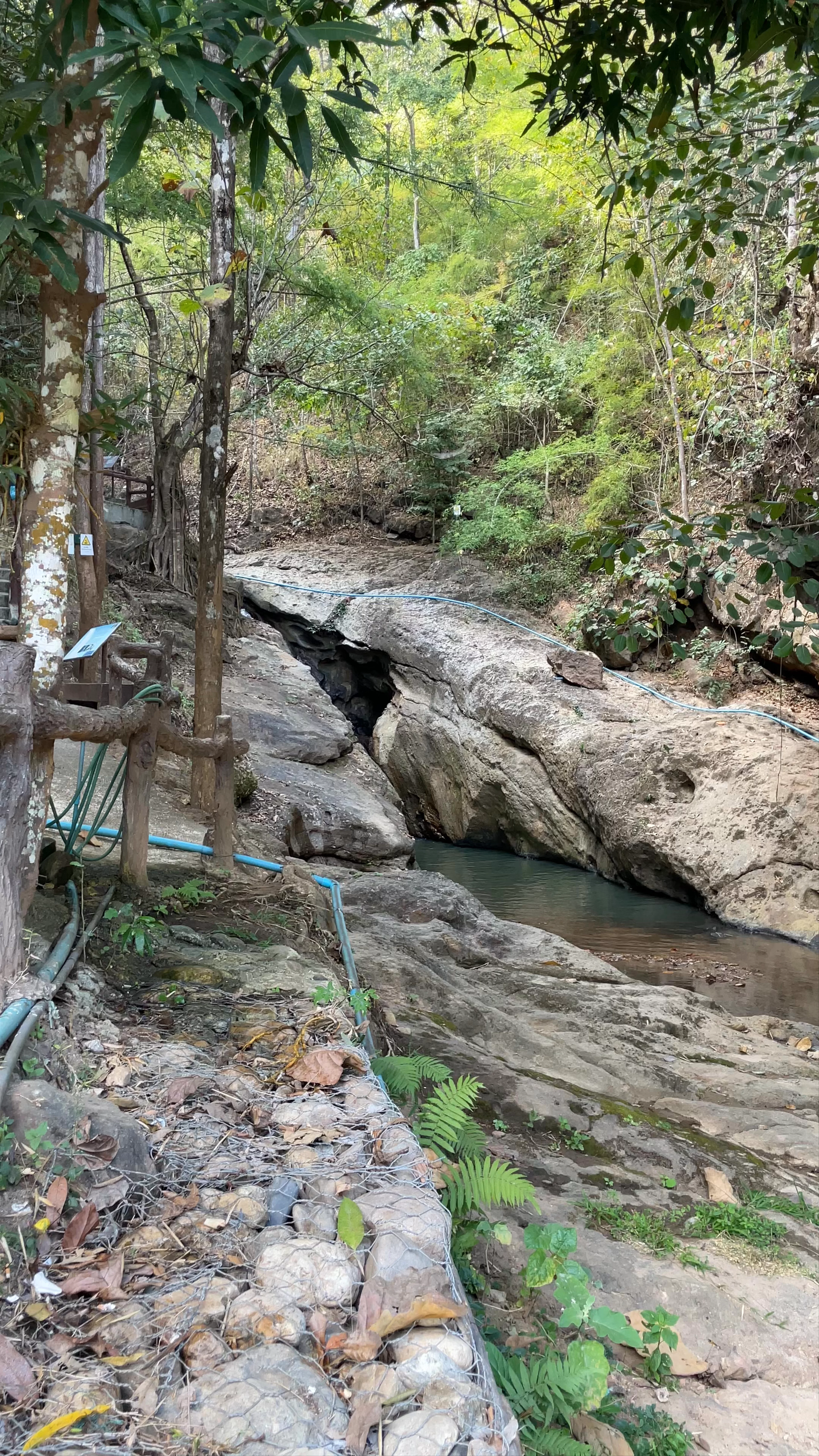 Pam Bok Waterfall
