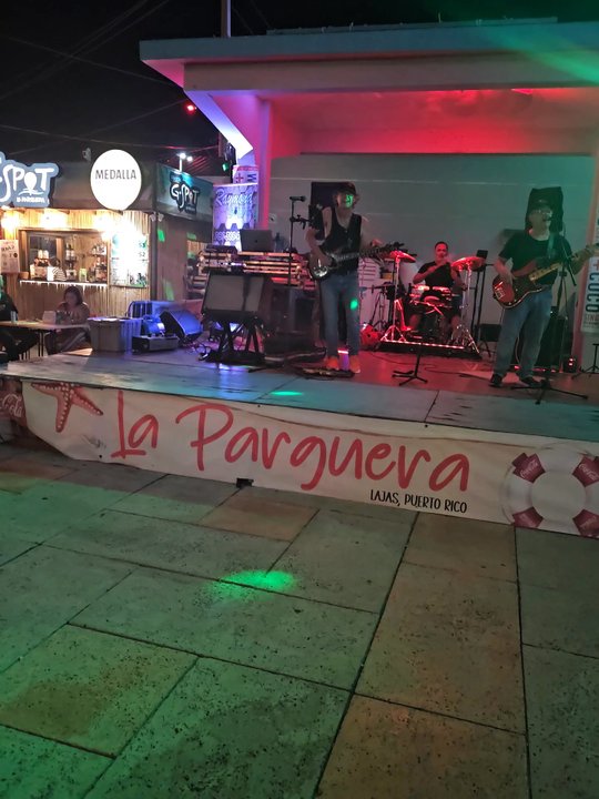 La Parguera Rooftop - The band played a few sets - Cocktail Bars Near Me - Lajas, Puerto Rico