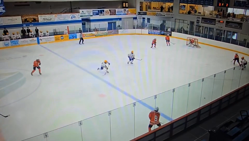 Benton Ashworth: Kenora Thistles U18 AAA Highlight Reel