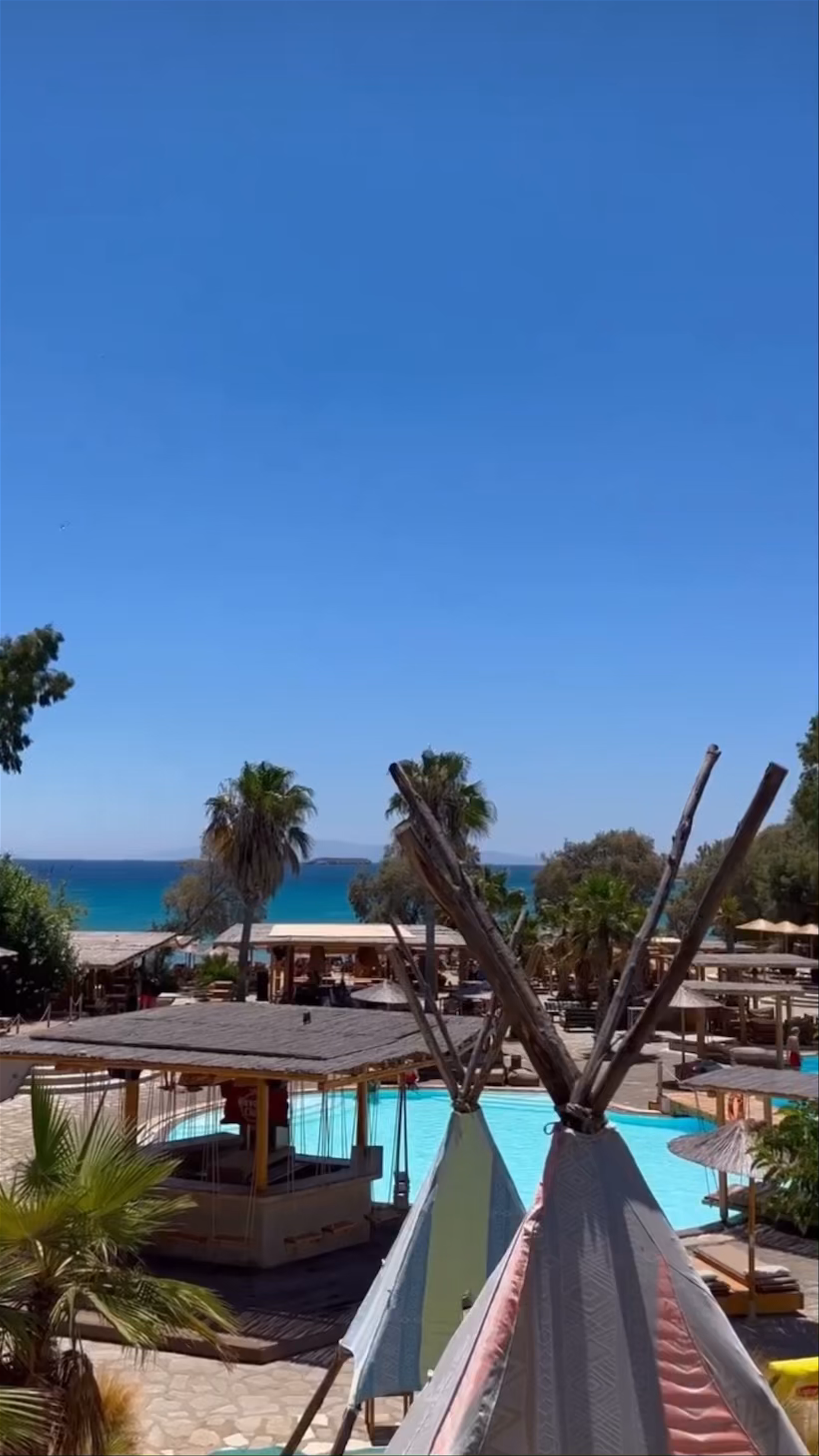 Punda Coast Escape: Sun, Sea & Serenity in Marpissa, Greece
