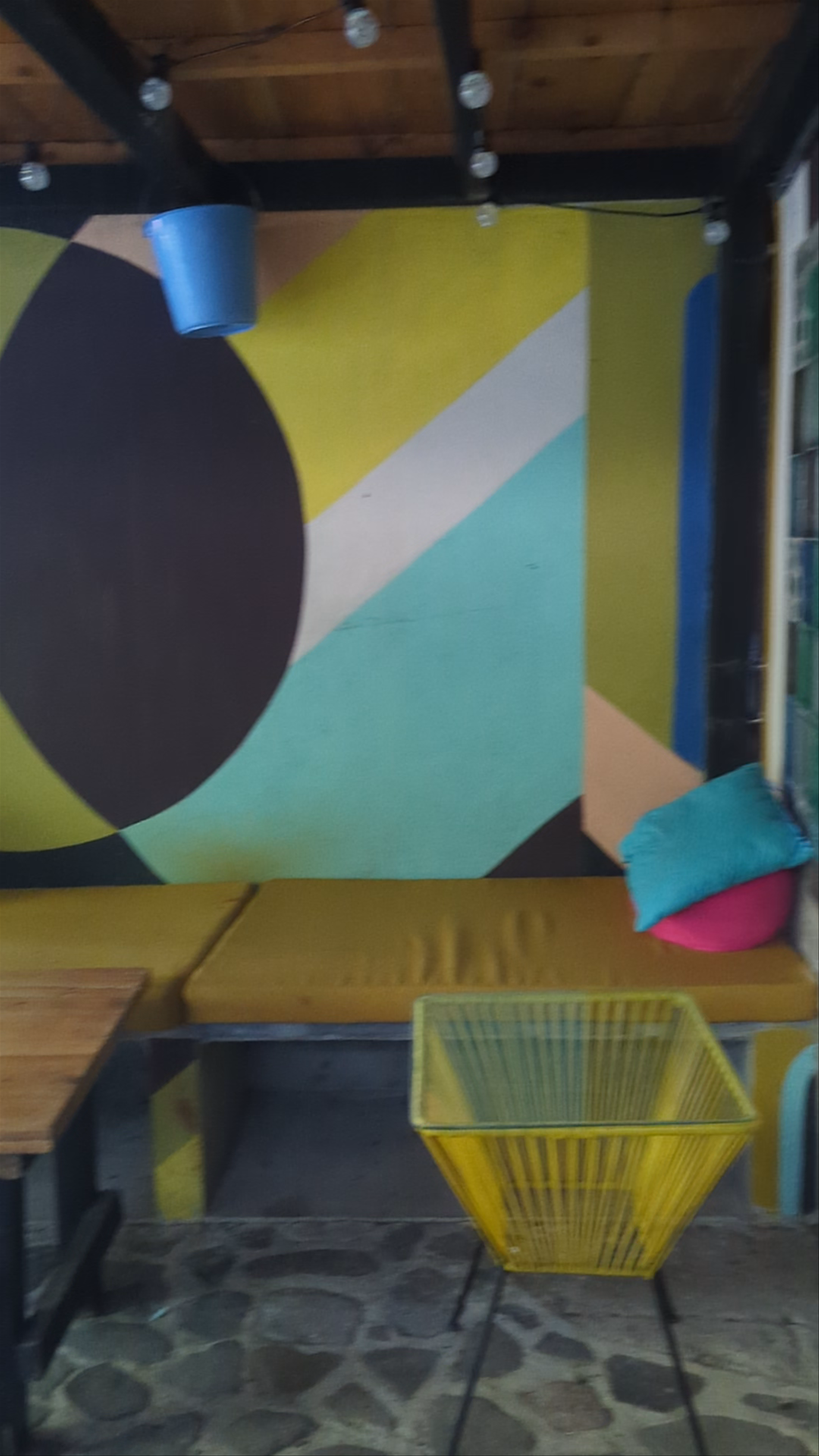 Art & Coffee: Hotel | Cafe | Gallery