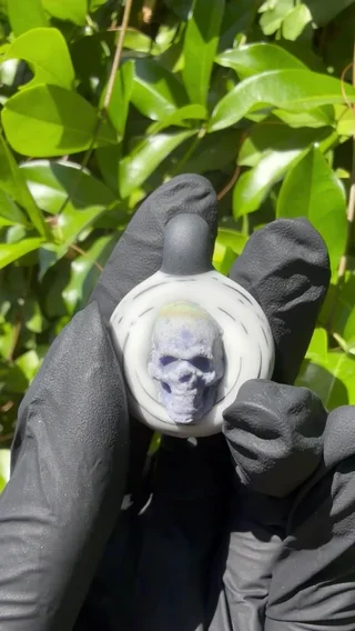 Small image 1