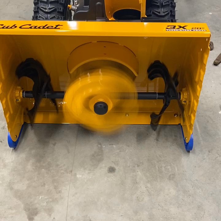 Tractor Supply - Arbors are being engaged with no hands pulling the handles down to show the incorrect installation of the snowblower... - Farming Equipment Near Me - Medford, New York