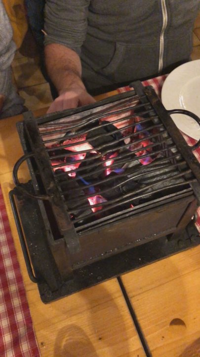 Le Chamois - Fondue Near Me - Reims, 51