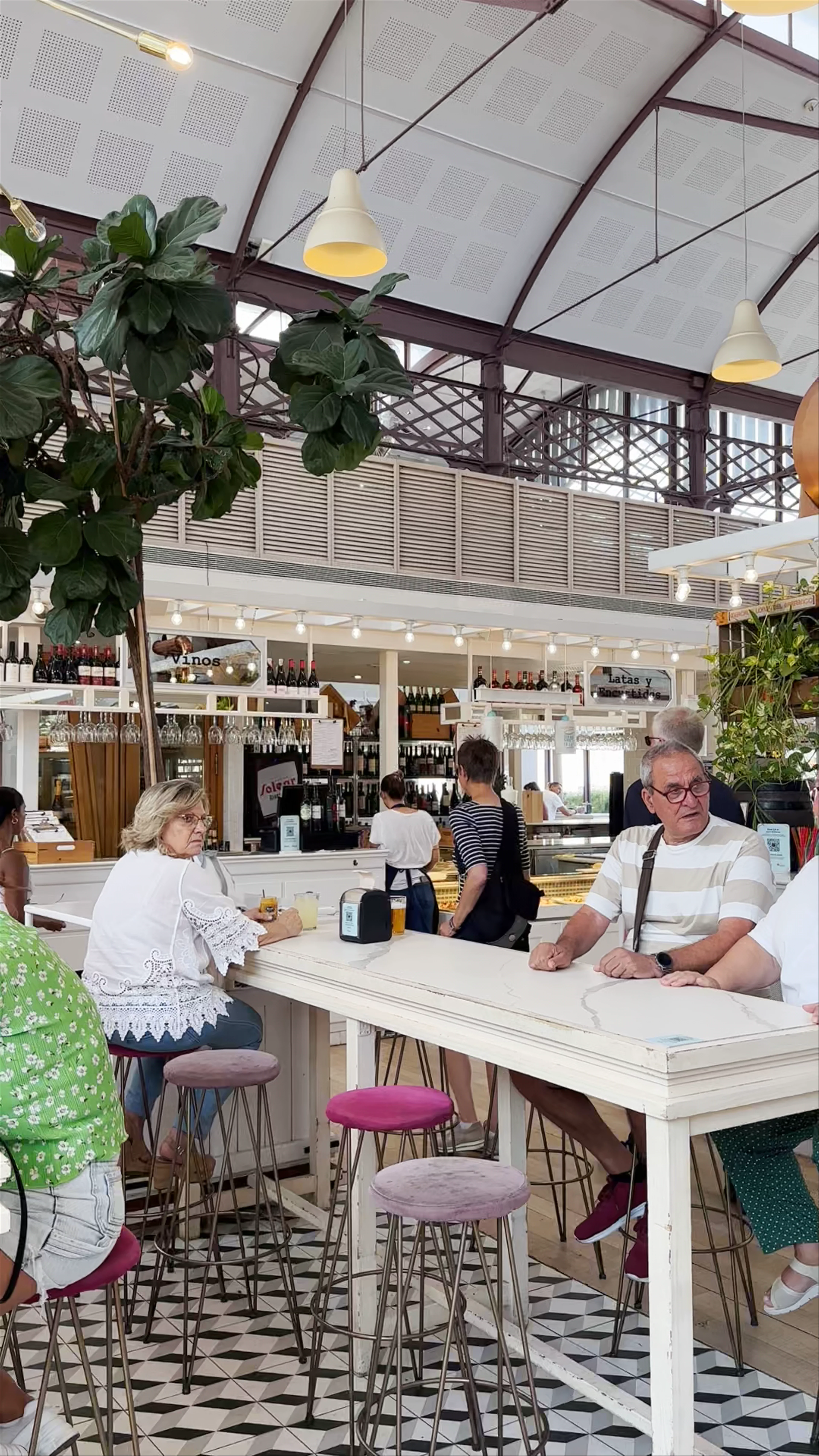 Mercado del Barranco, Calle Arjona, Seville
