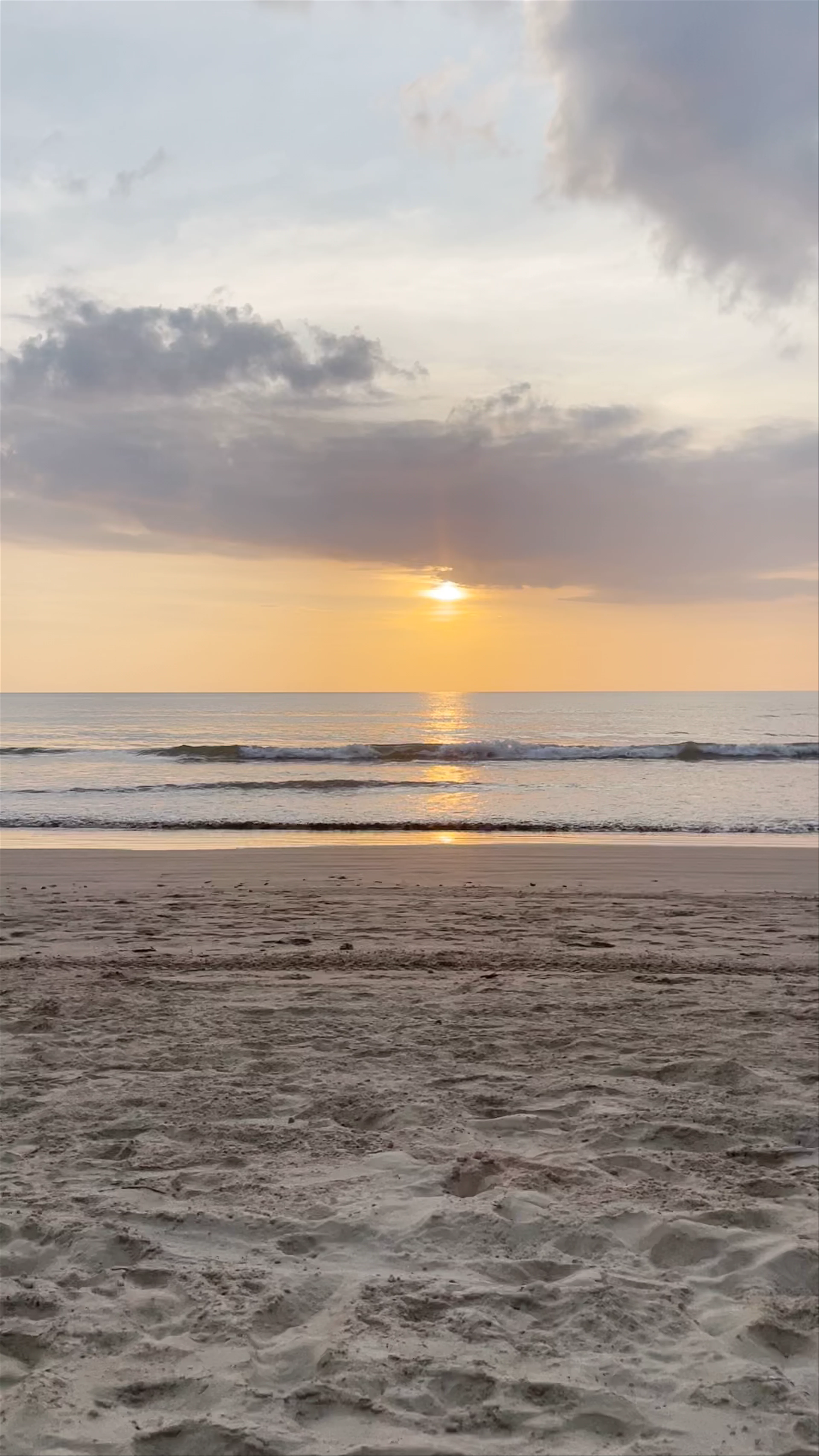 Coral Beach, Khuekkhak