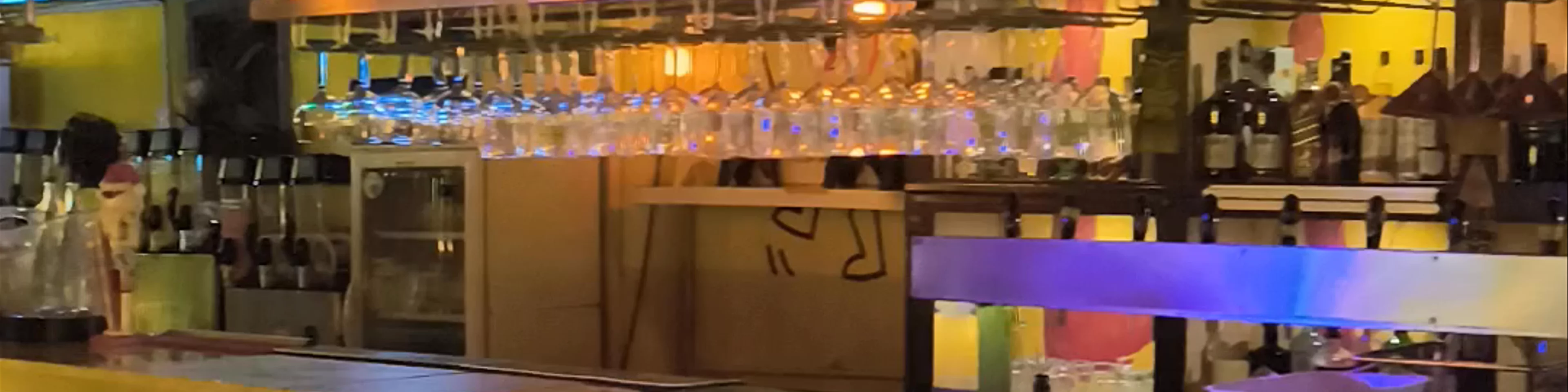 Yellow Beach Cafe