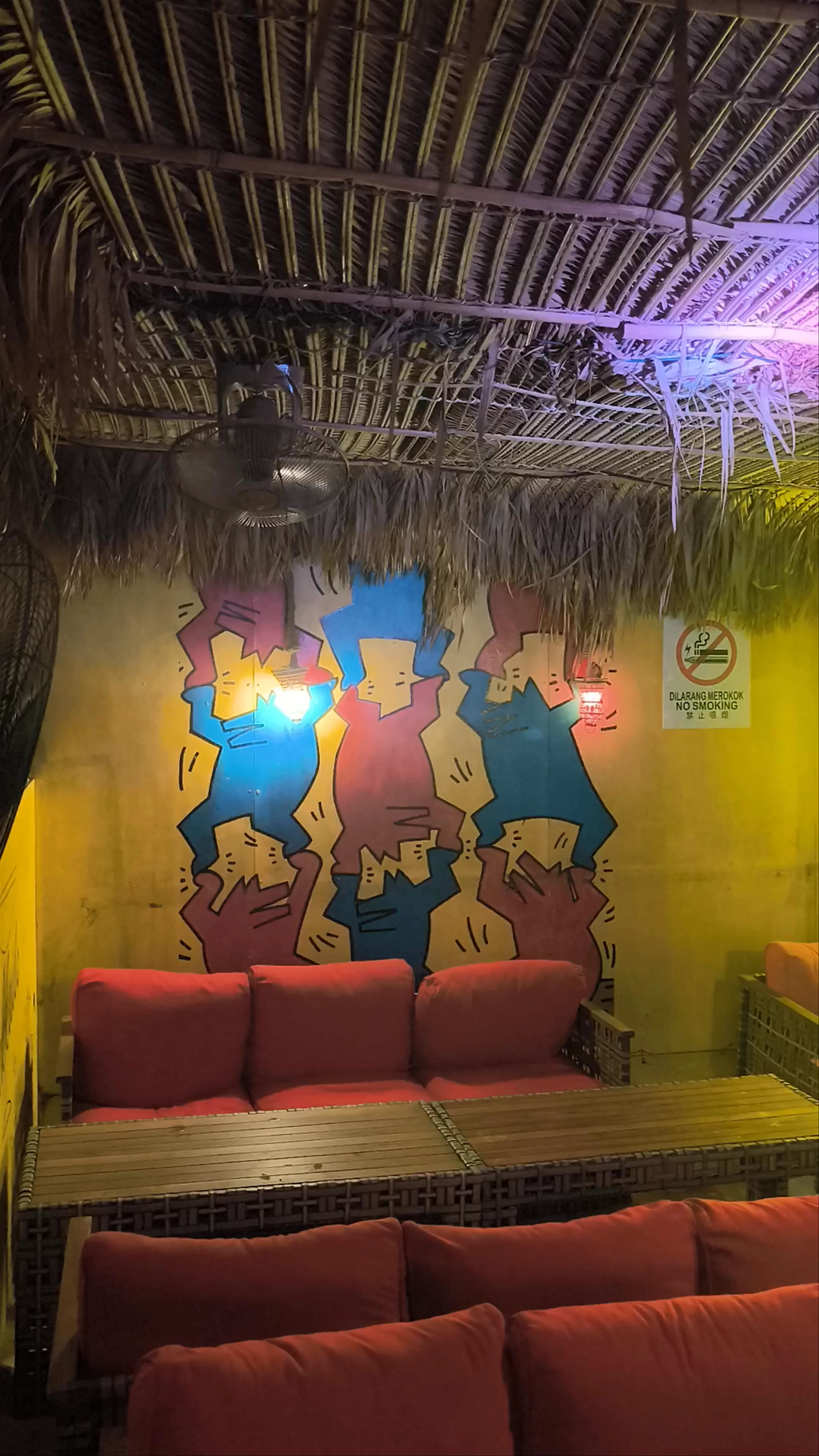 Yellow Beach Cafe