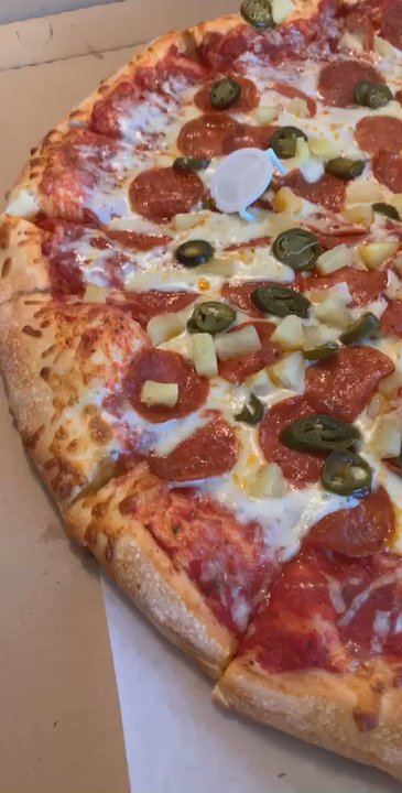Baldwin Park Pizza - J U M B O pizza with pepperoni, jalapeños, & pineapple and a J U M B O pizza with double pepperoni [was perfect!] - Pizza Near Me - Baldwin Park, California
