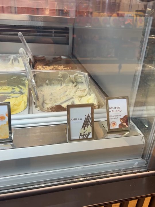 Venchi - All the gelato flavors - Chocolatiers & Shops Near Me - Milan, Michigan