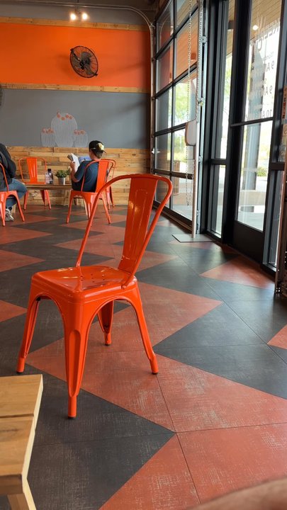 Keep It Cut - Chill atmosphere from seating area, friendly stylists. - Men's Hair Salons Near Me - Mesa, Arizona