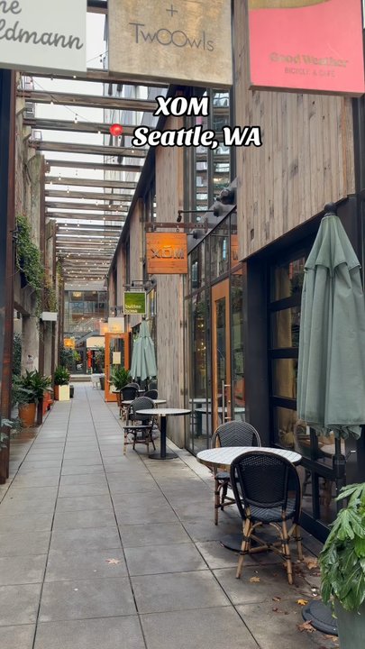 Xóm - Vietnamese Near Me - Seattle, Washington