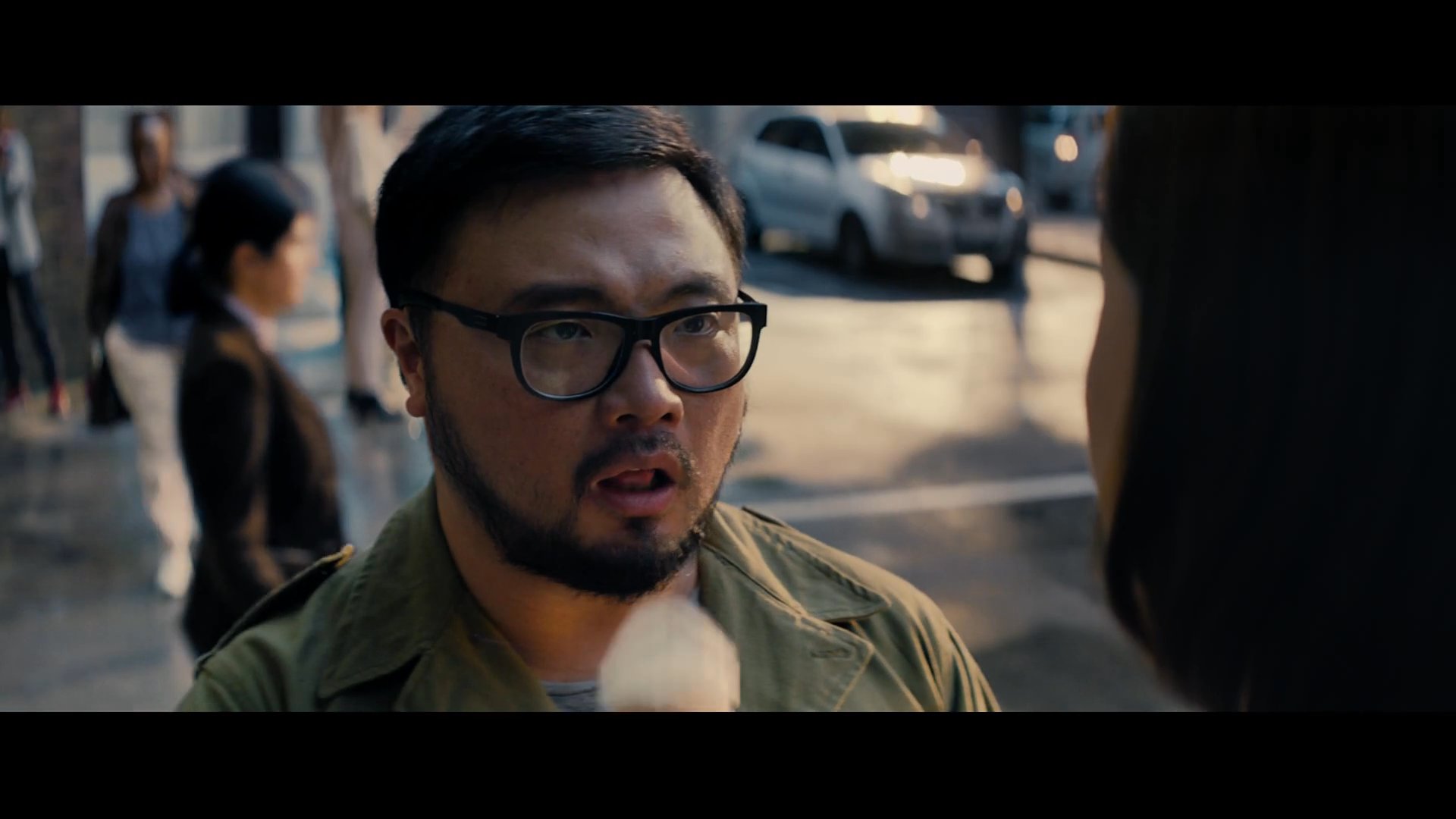 Confused.com “Passers By”