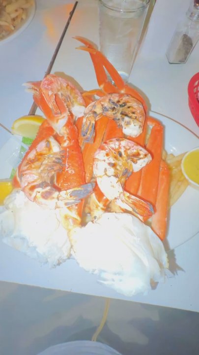 Half Shell - Snow crab...oysters and the soft shell crab was tasty and that butter like sauce is so good I could of took shots of it lol - Seafood Near Me - Chicago, Illinois