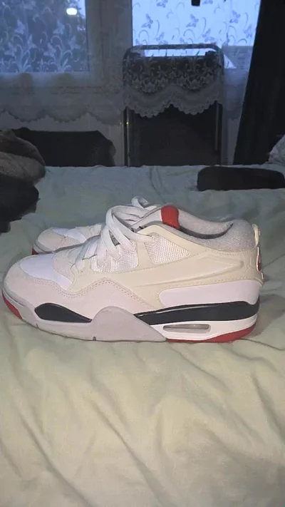 Jordan 4 RM