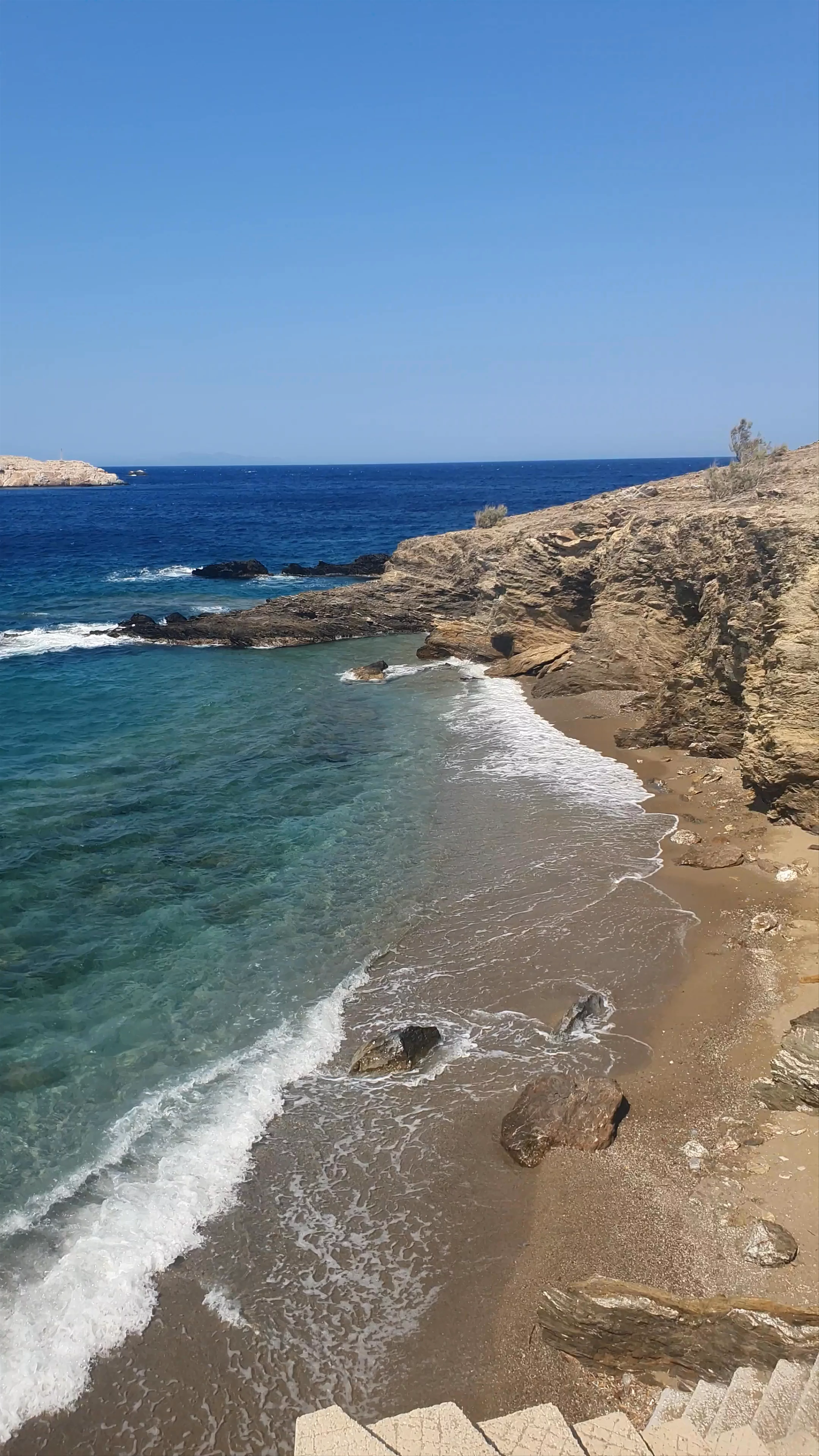 Latinaki Beach