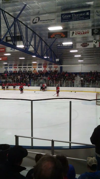 BLUE LINE FAMILY ICE CENTER - Updated June 2026 - 10 Photos - 550 Fond ...