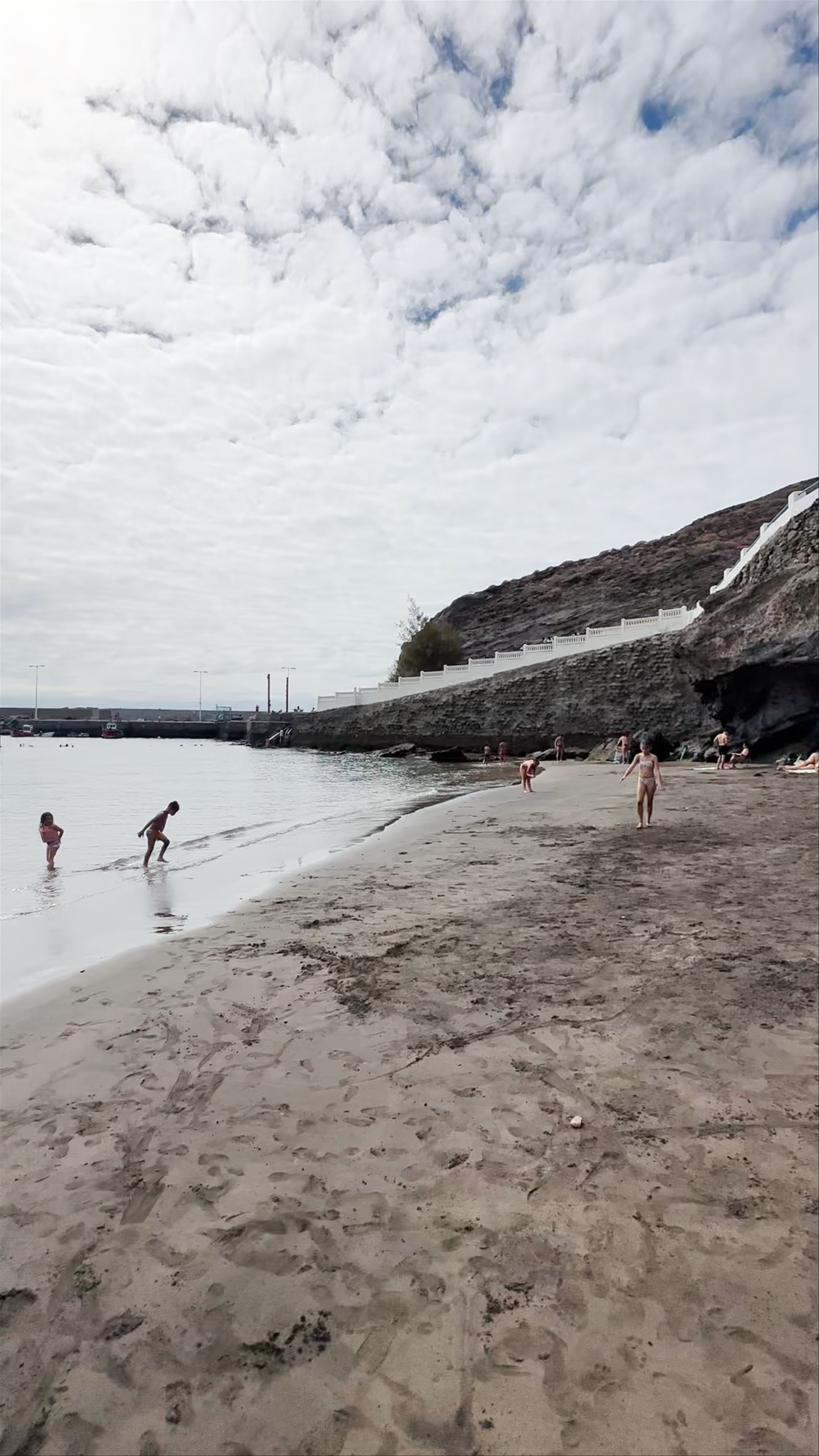 Peaceful Family Fun at Playa de la Aldea, Las Palmas