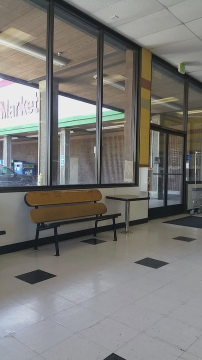 Laundry Center - Very peaceful sunday wash, can't believe I didn't come here sooner. - Laundry Services Near Me - Fairfield, California