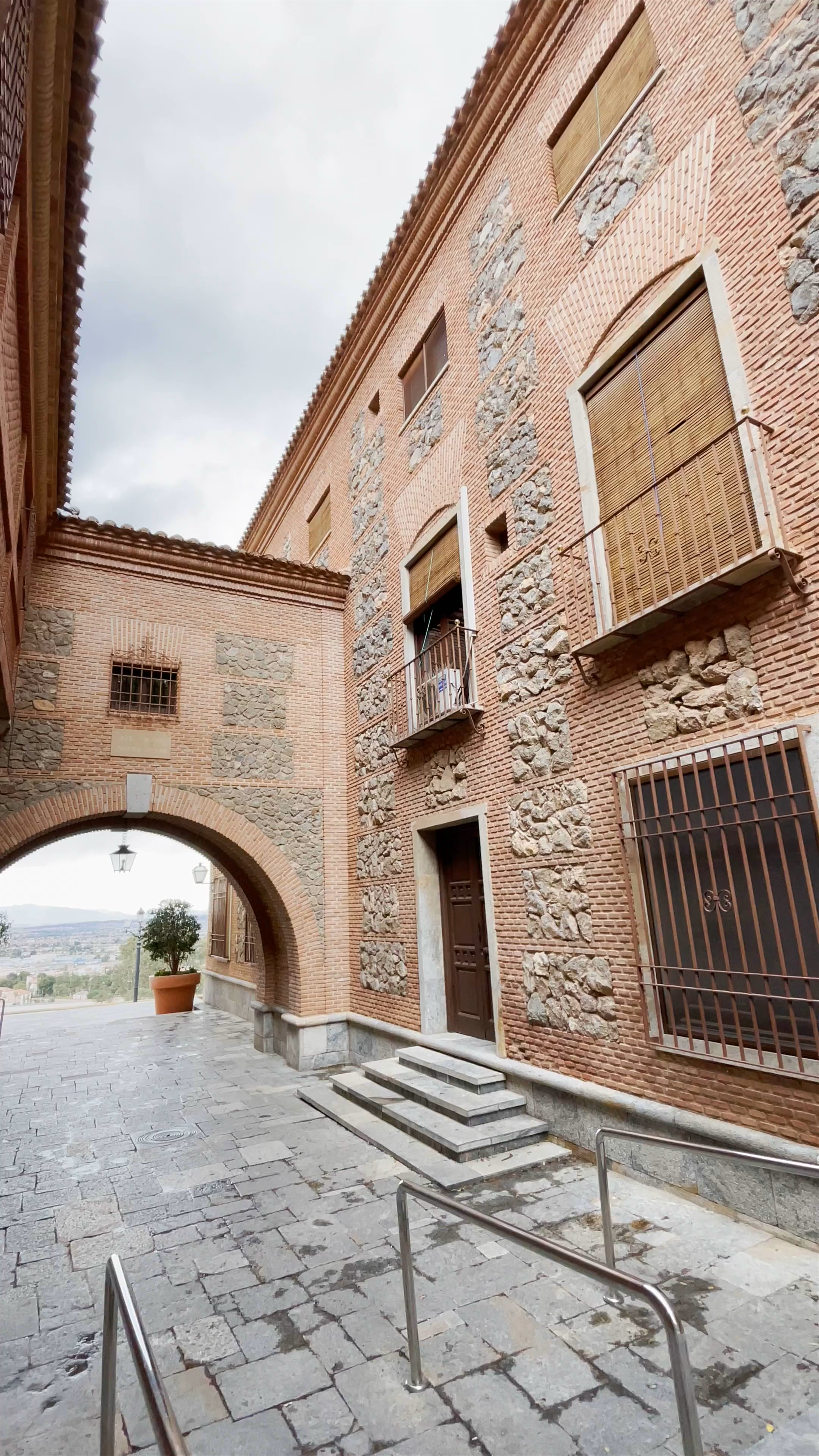 Monasterio Benedictino Nuestra Señora de la Fuensanta: Historic Serenity in Murcia