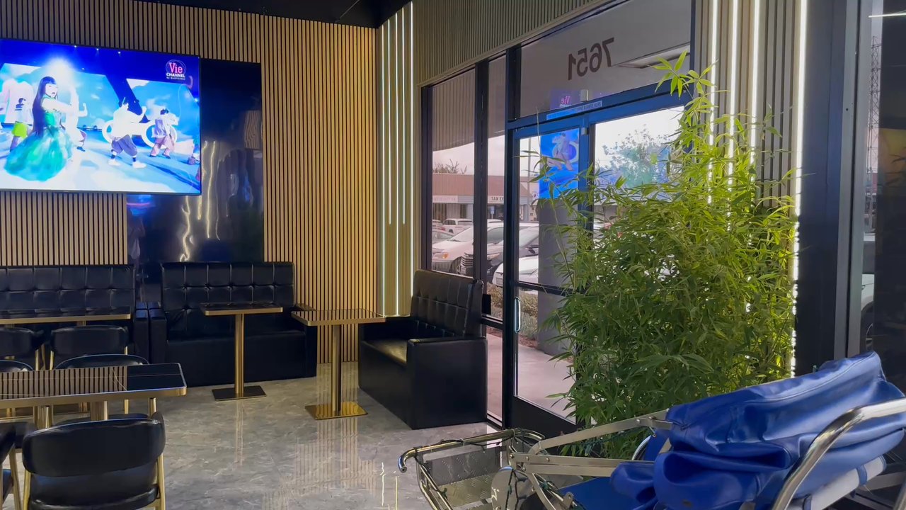Cafe Hai Lua - Coffee & Tea Near Me - Garden Grove, California