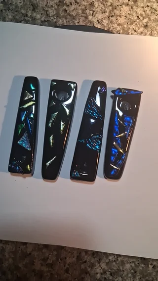 Preview pic of Dichroic Glass Pipe - 4pcs