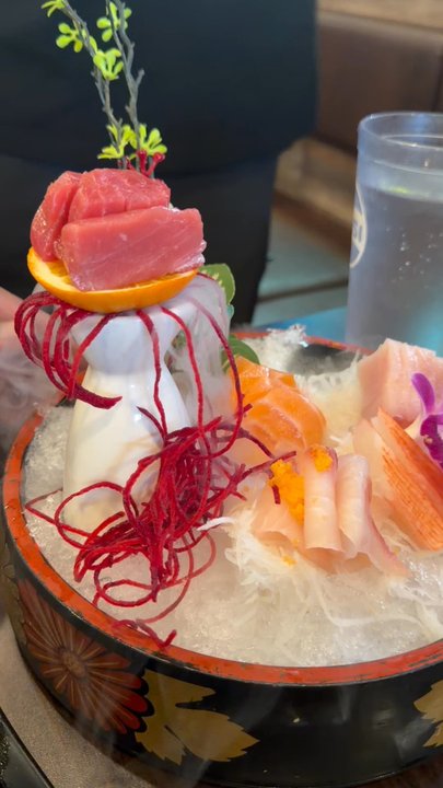 Sake Sushi - Sushi Bars Near Me - Rancho Cordova, California