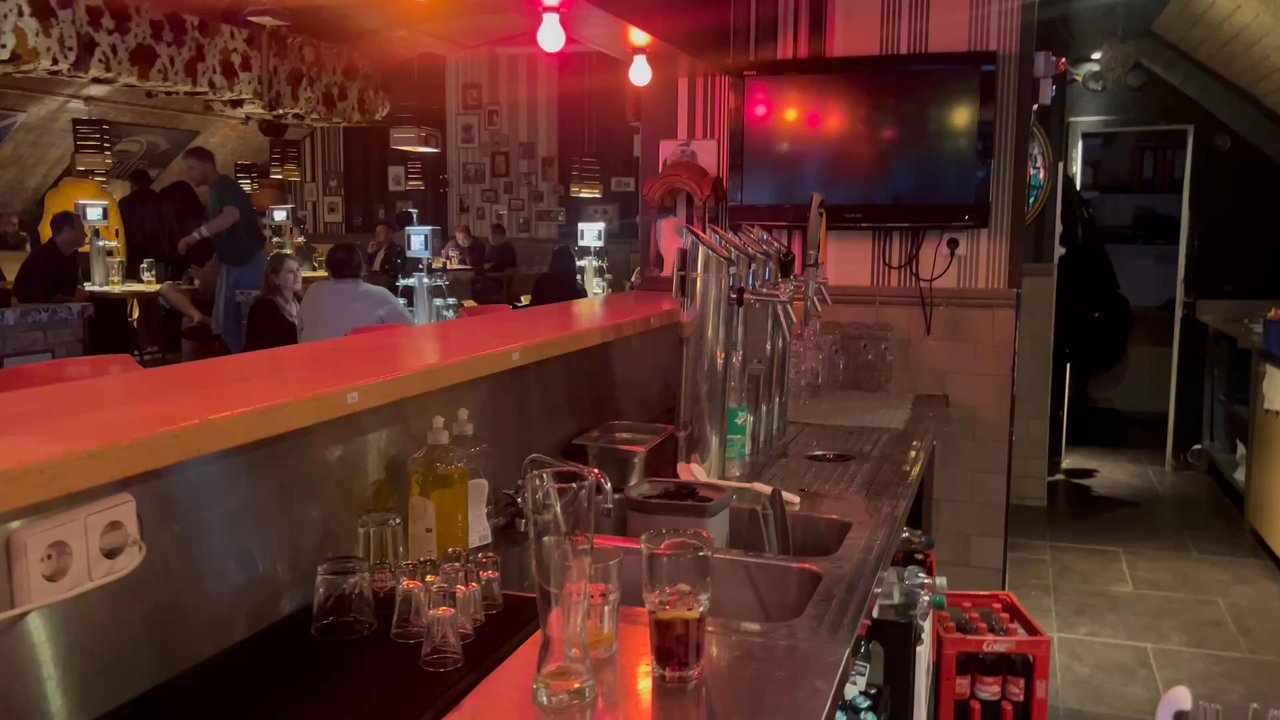 The Pub - Cool place.  Under the subway.  Friendly staff and tasty food....... - Pubs Near Me - Berlin, BE