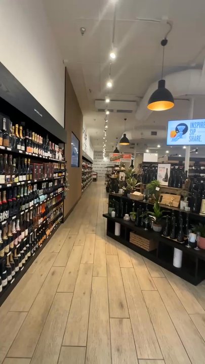 The Good Pour - Inside - Beer, Wine & Spirits Near Me - Orlando, Florida