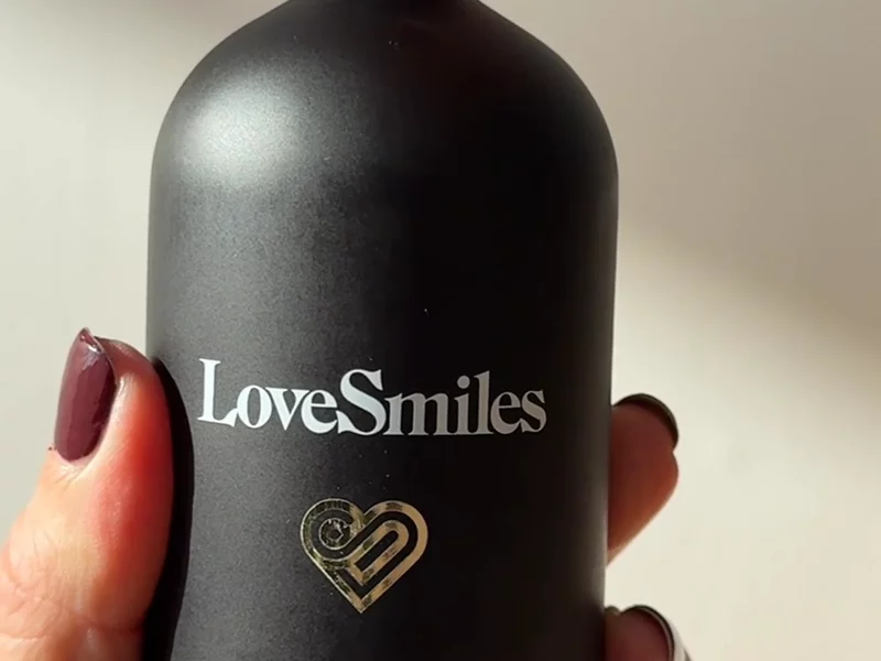 LoveSmiles