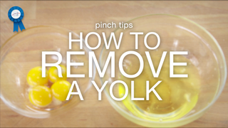 How to Remove a Yolk How to Remove a Yolk