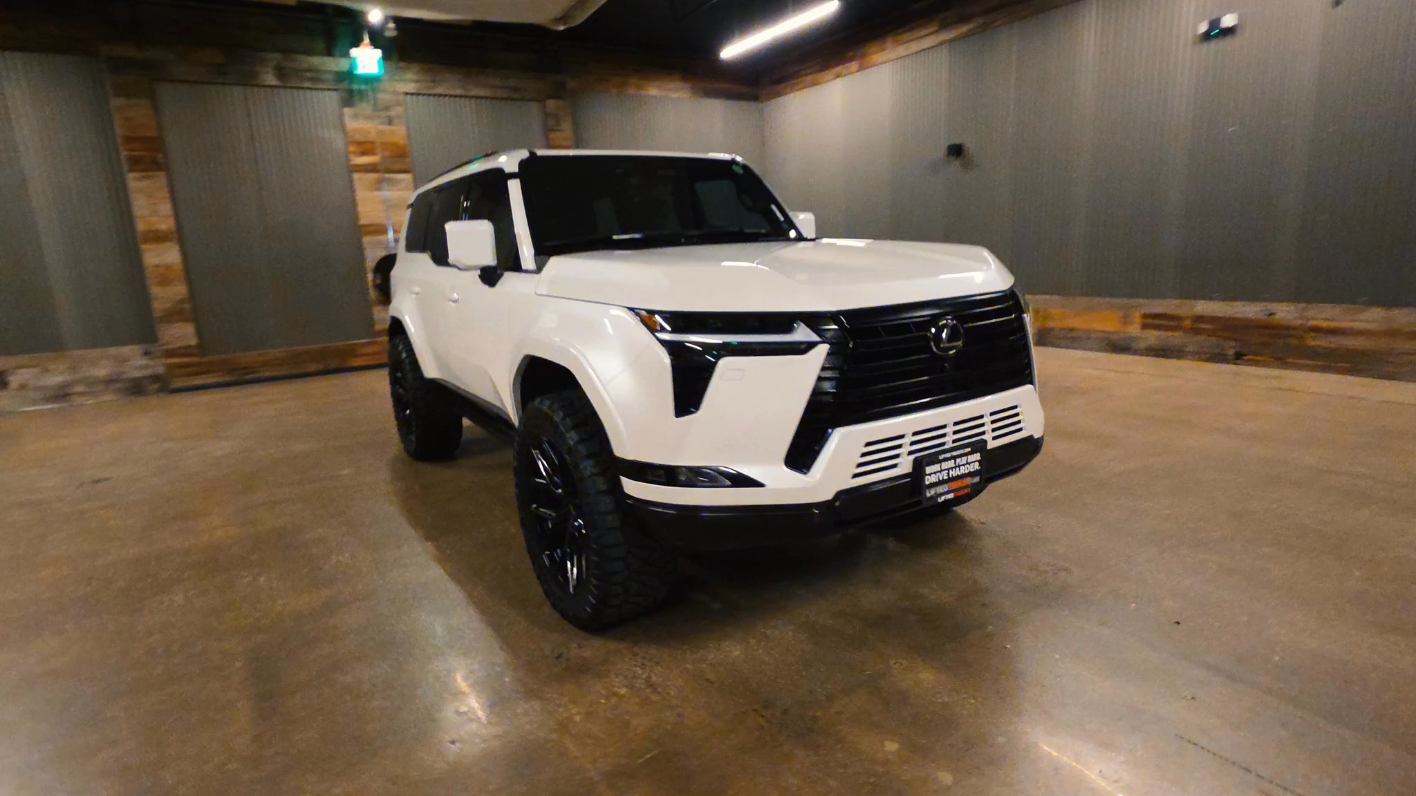 Lifted Trucks - #TX11481 - 2025 Lexus GX 550 Luxury+
