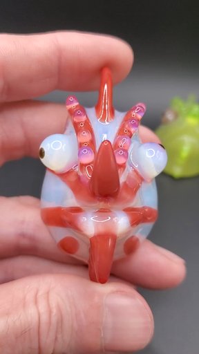 Preview pic of Opaline/ruby red chameleon