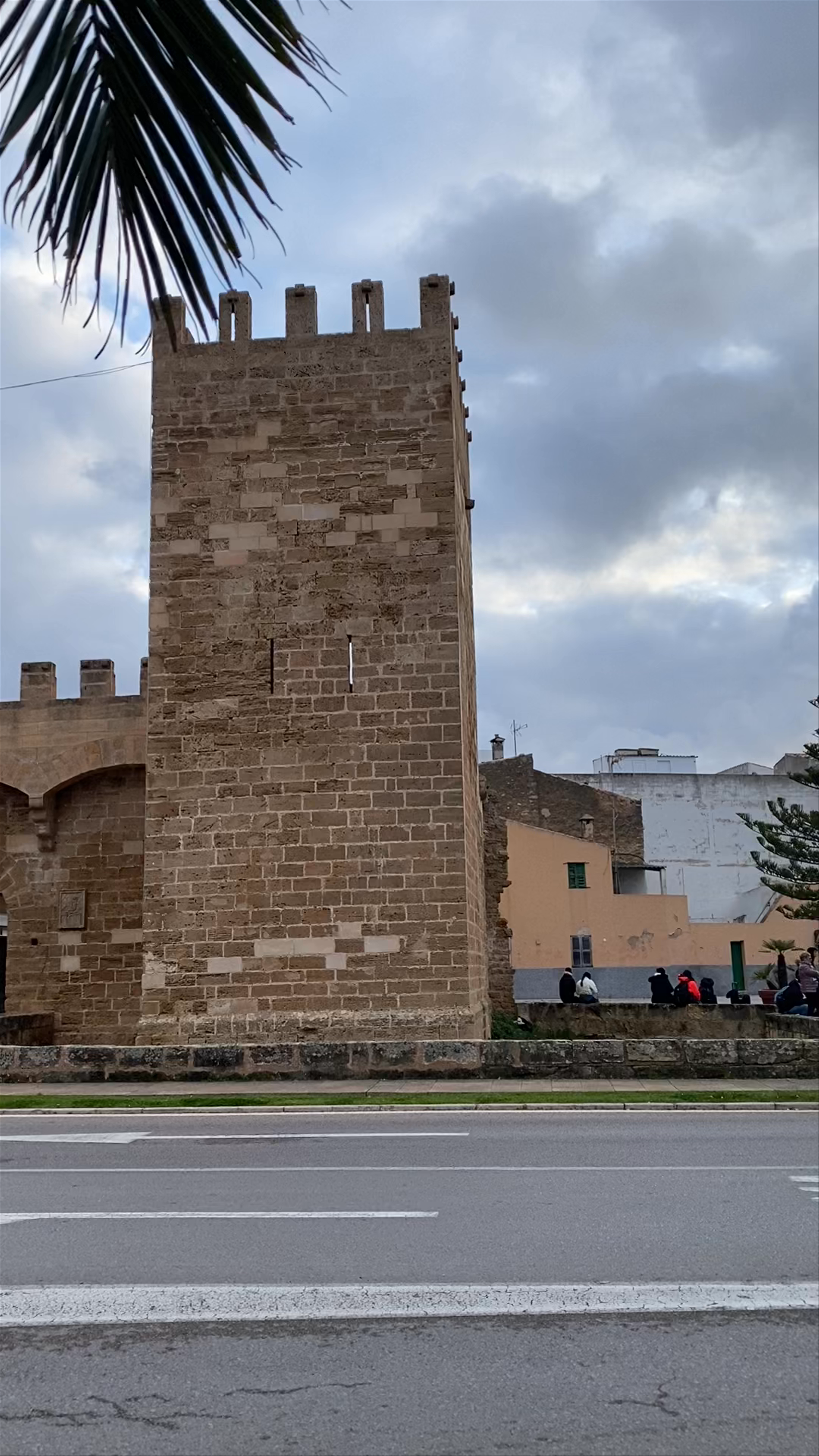 Muralla medieval d'Alcúdia