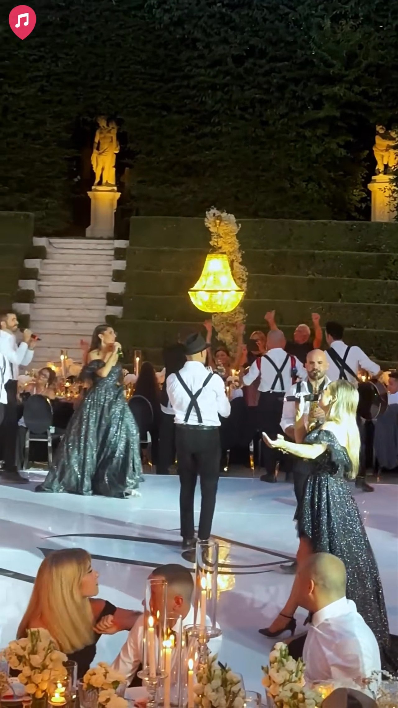 Yonder Showband - Volare - video 5