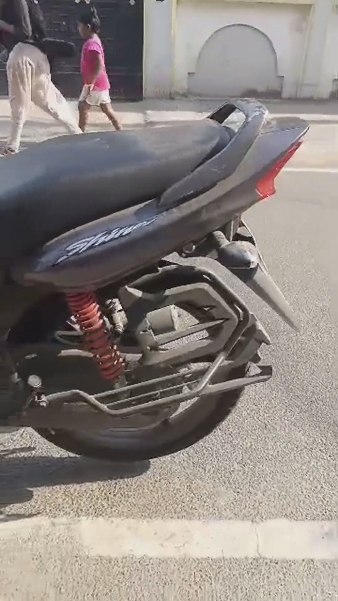 Walk-around video thumbnail