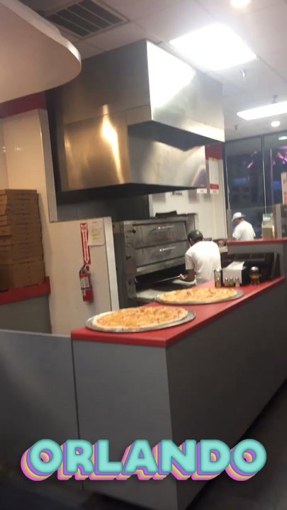 King's Pizza - Hot pizza! - Pizza Near Me - Orlando, Florida