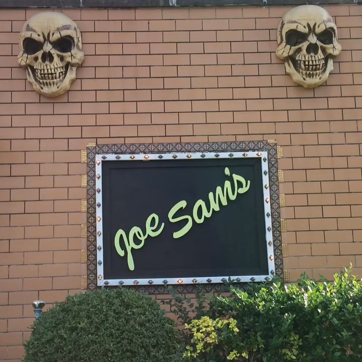 Joe Sam's Fun Shop - Ghost! Witch! Eeeeeeeee! - Costumes Near Me - Pasadena, Texas