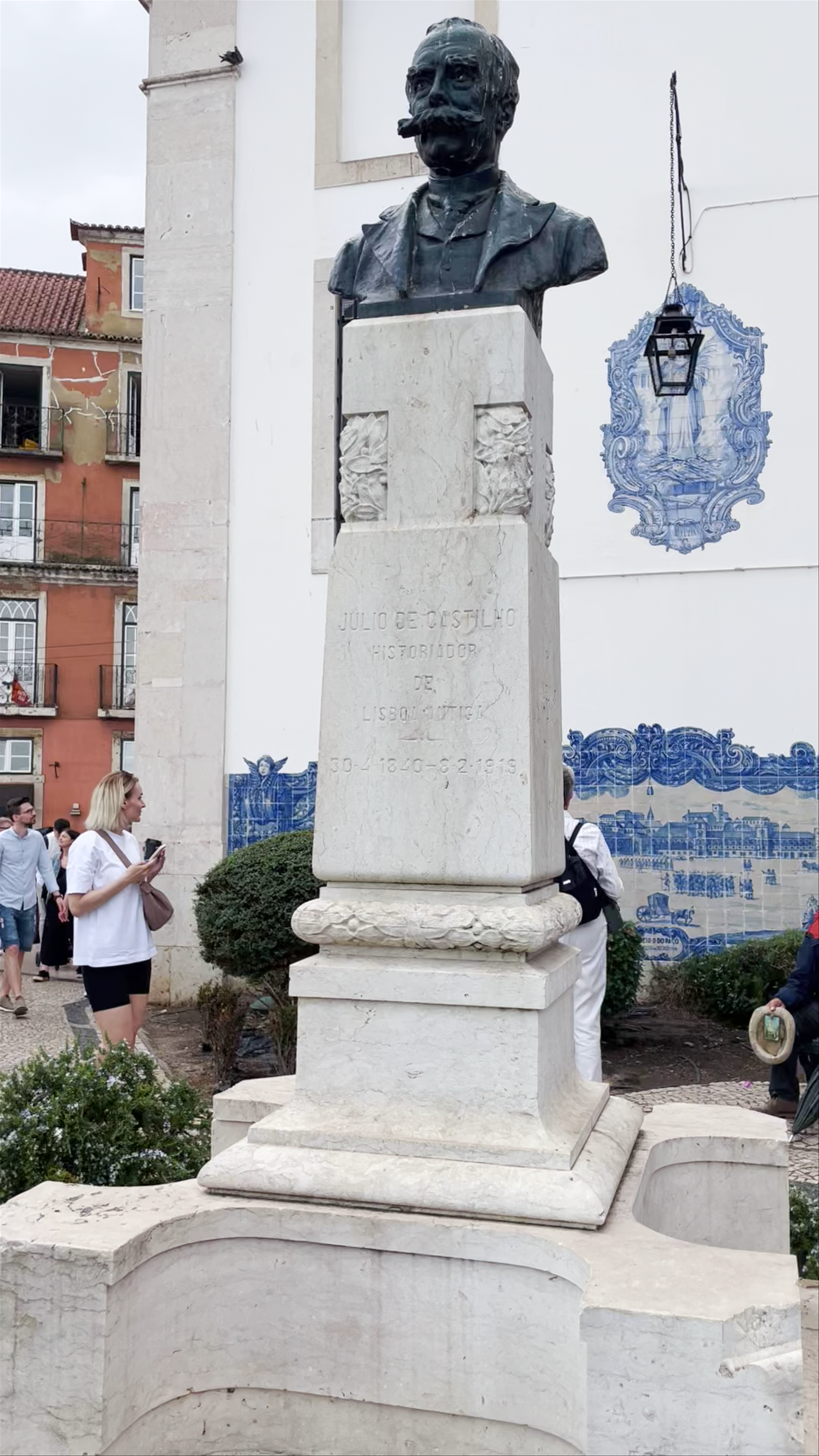 Praça Júlio de Castilhos - Rua 24 de Outubro - Moinhos de Vento