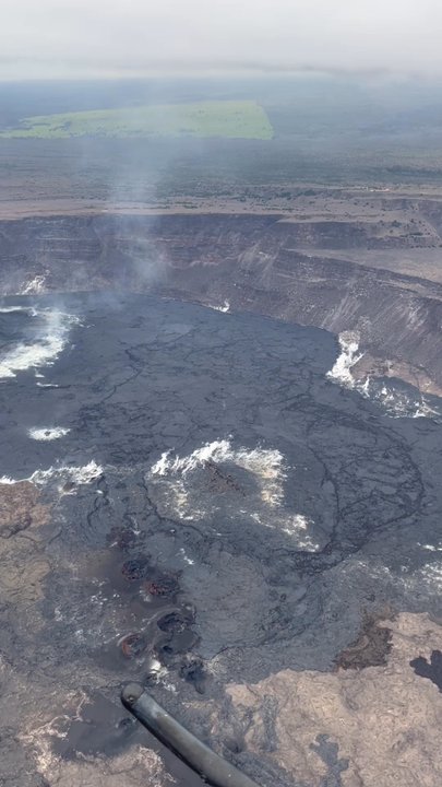 Paradise Helicopters - Aerial Tours Near Me - Hilo, Hawaii