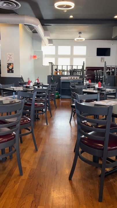 G's Warwick Diner - G's just opened up six months ago per our server Jess -cute place - Burgers Near Me - Warwick, New York