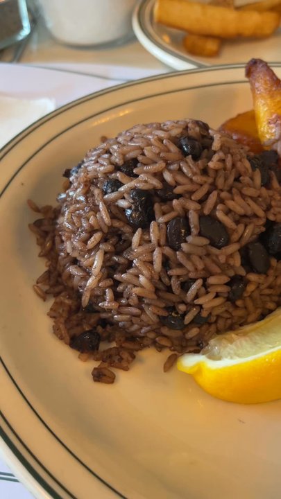 Versailles - Cuban Near Me - Miami, Florida
