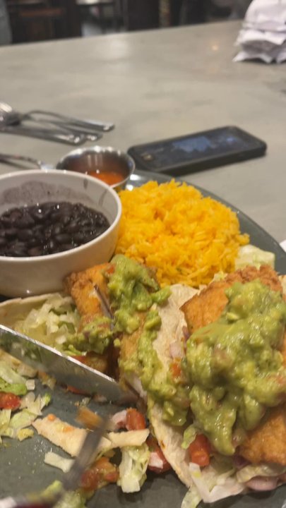 Maggies Farm - Fish taco - Bars Near Me - Middleton, Massachusetts