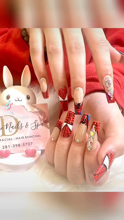 Divine Nails & Spa - Nail Salons Near Me - Katy, Texas